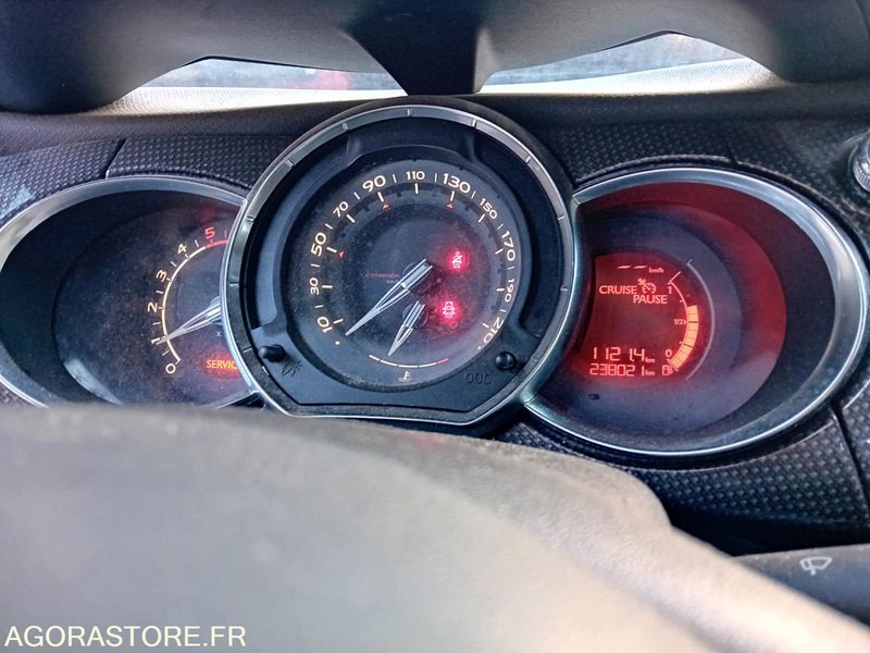 CITROEN DS3 - מכונית: תמונה 5 CITROEN DS3 - מכונית: תמונה 5