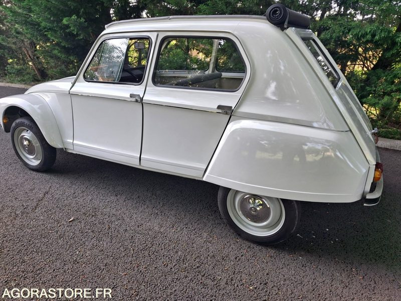 CITROEN-DYANE-1967- - מכונית: תמונה 3 CITROEN-DYANE-1967- - מכונית: תמונה 3