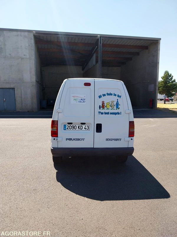 CITROEN EXPERT 1,9 D FOURGON - כלי רכב מסחרי עם לוח: תמונה 2 CITROEN EXPERT 1,9 D FOURGON - כלי רכב מסחרי עם לוח: תמונה 2