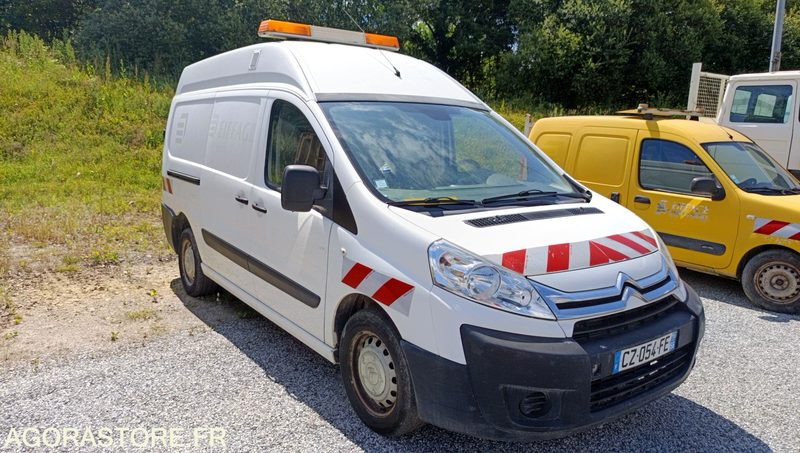 CITROËN JUMPY - 2013 / 222000 KM (CZ-054-FE) - כלי רכב מסחרי קטן: תמונה 2 CITROËN JUMPY - 2013 / 222000 KM (CZ-054-FE) - כלי רכב מסחרי קטן: תמונה 2