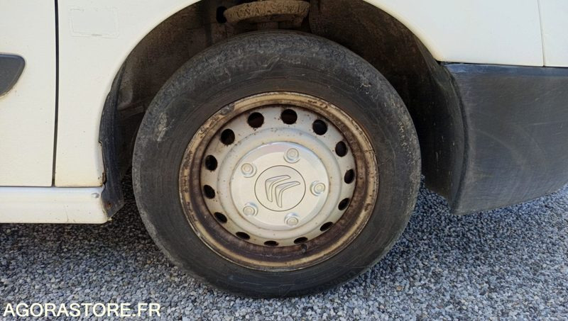 CITROËN JUMPY - 2013 / 222000 KM (CZ-054-FE) - כלי רכב מסחרי קטן: תמונה 5 CITROËN JUMPY - 2013 / 222000 KM (CZ-054-FE) - כלי רכב מסחרי קטן: תמונה 5