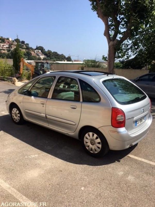 CITROEN XSARA PICASSO 2006 1.6 HDi 16V 90cv - מכונית: תמונה 4 CITROEN XSARA PICASSO 2006 1.6 HDi 16V 90cv - מכונית: תמונה 4