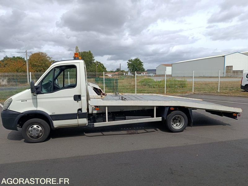 CN-999-MT - Roulant - Dépanneuse - CTTE - IVECO - 158 157 Kms - כלי רכב מסחרי עם לוח: תמונה 1 CN-999-MT - Roulant - Dépanneuse - CTTE - IVECO - 158 157 Kms - כלי רכב מסחרי עם לוח: תמונה 1