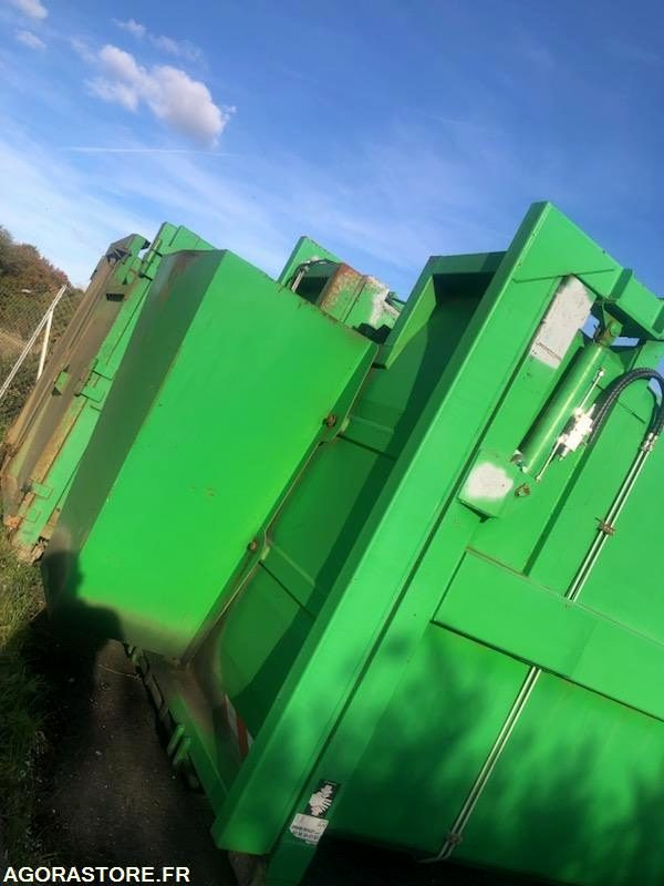 COMPACTEUR MONOBLOC EMBARQUE - כלי/ ציוד: תמונה 2 COMPACTEUR MONOBLOC EMBARQUE - כלי/ ציוד: תמונה 2