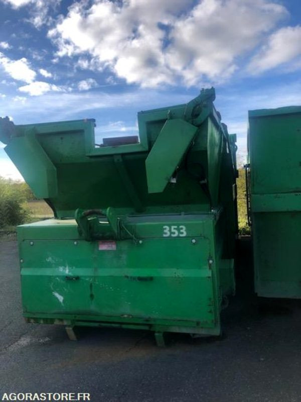 COMPACTEUR MONOBLOC EMBARQUE - כלי/ ציוד: תמונה 3 COMPACTEUR MONOBLOC EMBARQUE - כלי/ ציוד: תמונה 3