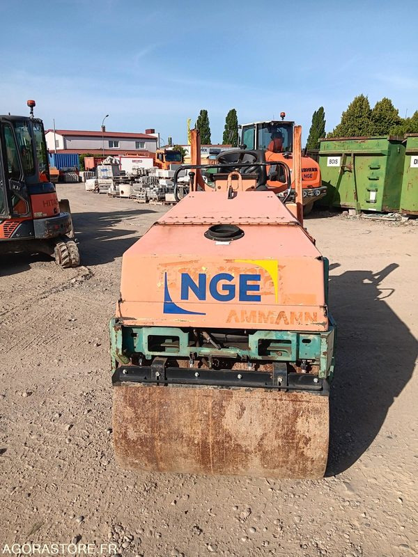 COMPACTEUR TANDEM AMMANN AV23-2 -- 2001 -- ENVIRON 800 HEURES - רולר: תמונה 5 COMPACTEUR TANDEM AMMANN AV23-2 -- 2001 -- ENVIRON 800 HEURES - רולר: תמונה 5