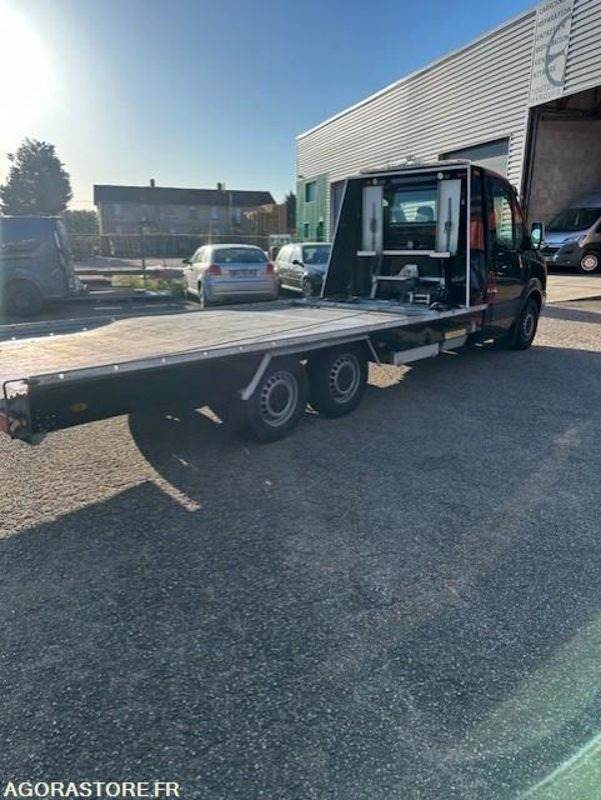 CRAFTER DEPANNEUSE VASP PTE VOITURE CARTE BLANCHE - 2007 - 393000km - משאית: תמונה 2 CRAFTER DEPANNEUSE VASP PTE VOITURE CARTE BLANCHE - 2007 - 393000km - משאית: תמונה 2
