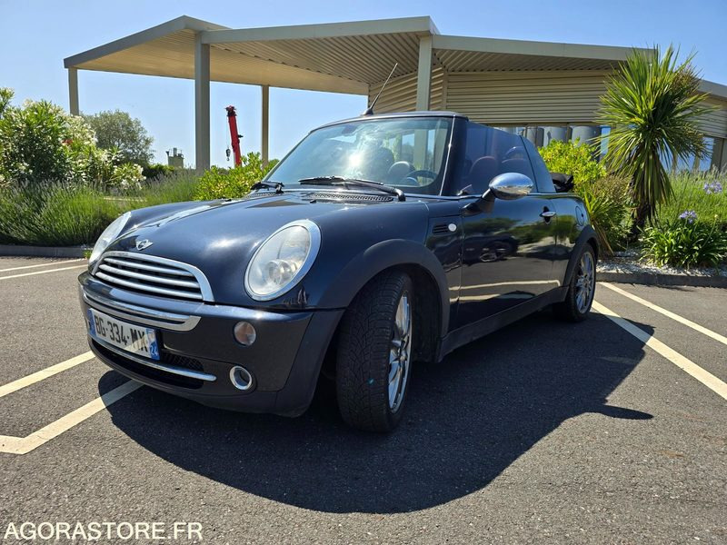 Cabriolet Cooper 1.6 i 16V 115cv Boîte auto - מכונית: תמונה 1 Cabriolet Cooper 1.6 i 16V 115cv Boîte auto - מכונית: תמונה 1