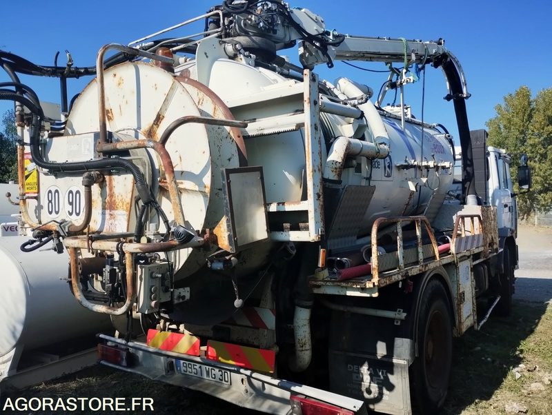 Camion 19t Hydrocureur Renault G300 Maxter 142142km – équipement Huwer - משאית ואקום: תמונה 5 Camion 19t Hydrocureur Renault G300 Maxter 142142km – équipement Huwer - משאית ואקום: תמונה 5