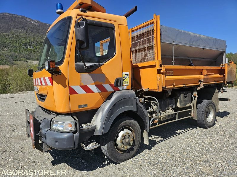 Camion Renault Midlum 4x4 - 2005 - 210000km - משאית: תמונה 2 Camion Renault Midlum 4x4 - 2005 - 210000km - משאית: תמונה 2