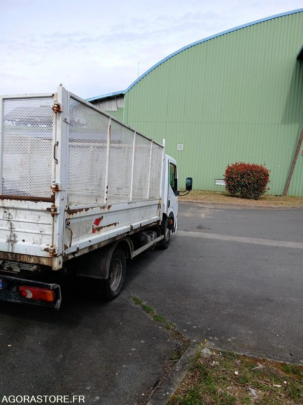 Camion benne RENAULT MAXITY - 310362 km - 2007 - כלי רכב מסחרי מזהיר: תמונה 4 Camion benne RENAULT MAXITY - 310362 km - 2007 - כלי רכב מסחרי מזהיר: תמונה 4