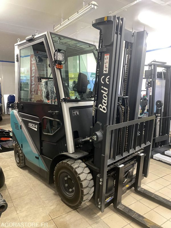 Chariot élévateur BAOLI KBE25N 2T5 ELECTRIQUE CABINE - מלגזה חשמלית: תמונה 3 Chariot élévateur BAOLI KBE25N 2T5 ELECTRIQUE CABINE - מלגזה חשמלית: תמונה 3