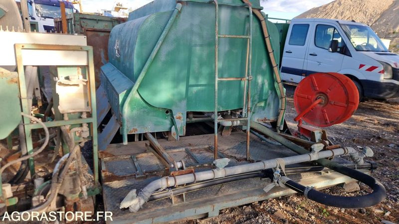 Citerne à eau avec système d'arrosage - HS - ציוד לגינה: תמונה 5 Citerne à eau avec système d'arrosage - HS - ציוד לגינה: תמונה 5