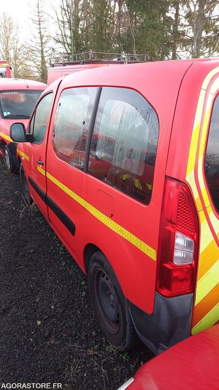 Citroën - BERLINGO - 2009 - 210787KMS - 946CAY57 - כלי רכב מסחרי קטן: תמונה 4 Citroën - BERLINGO - 2009 - 210787KMS - 946CAY57 - כלי רכב מסחרי קטן: תמונה 4