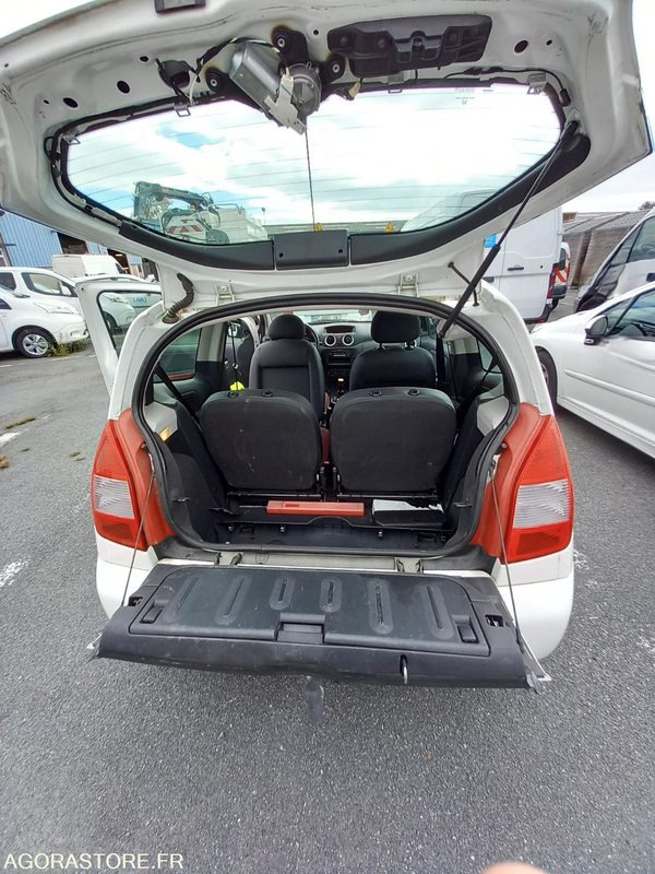 Citroen C2 AD508QG - מכונית: תמונה 4 Citroen C2 AD508QG - מכונית: תמונה 4