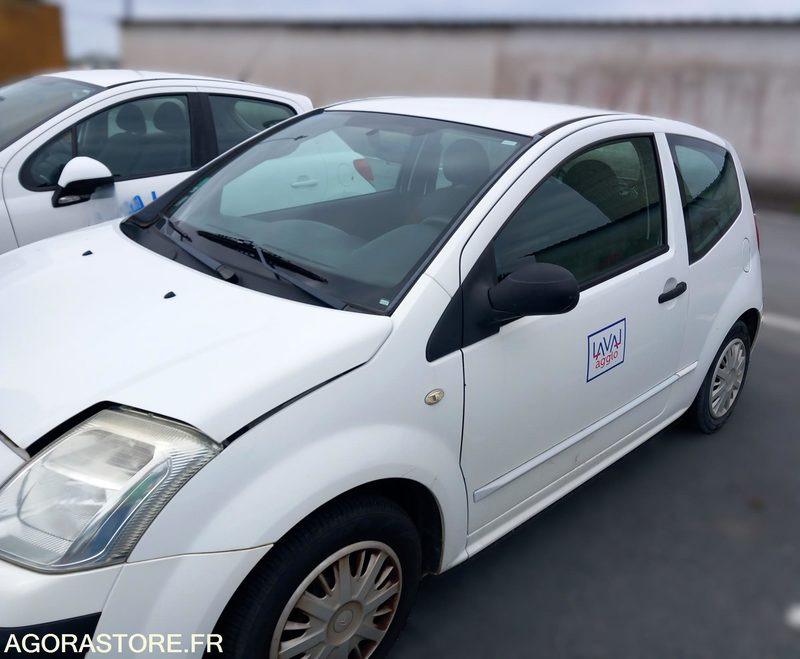 Citroen C2 AD508QG - מכונית: תמונה 3 Citroen C2 AD508QG - מכונית: תמונה 3