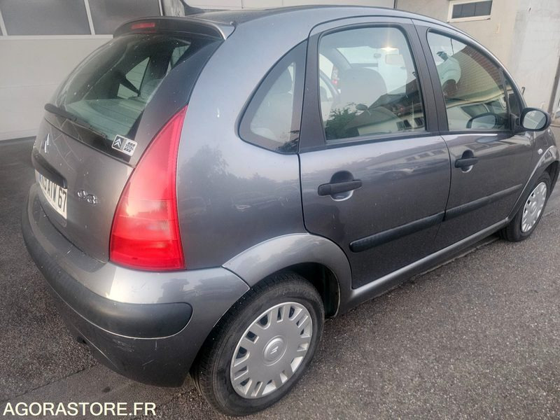 Citroën C3 - 2003 - 204203km - מכונית: תמונה 2 Citroën C3 - 2003 - 204203km - מכונית: תמונה 2