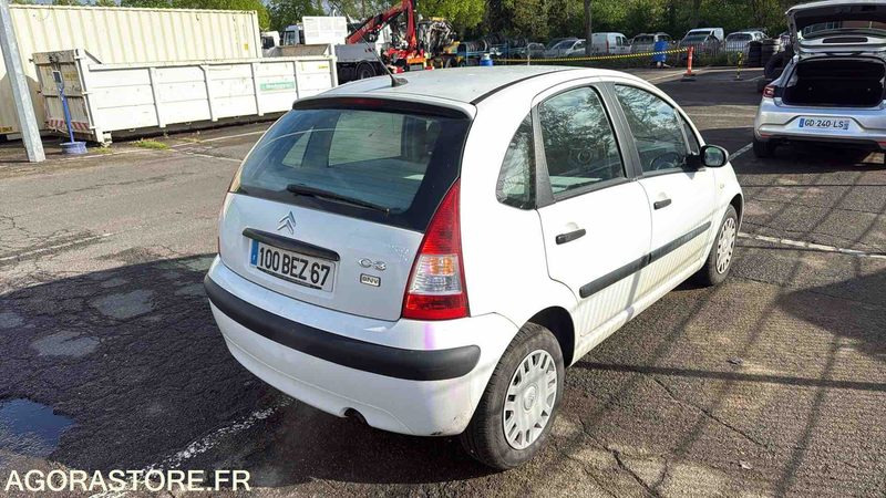 Citroën - C3 - 2009 - 137482KMS 100BEZ67 - מכונית: תמונה 3 Citroën - C3 - 2009 - 137482KMS 100BEZ67 - מכונית: תמונה 3