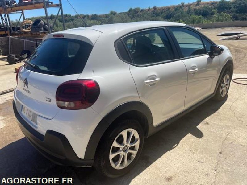 Citroën C3 société blue HDI 100 BVM6 FEEL NAV - מכונית: תמונה 4 Citroën C3 société blue HDI 100 BVM6 FEEL NAV - מכונית: תמונה 4