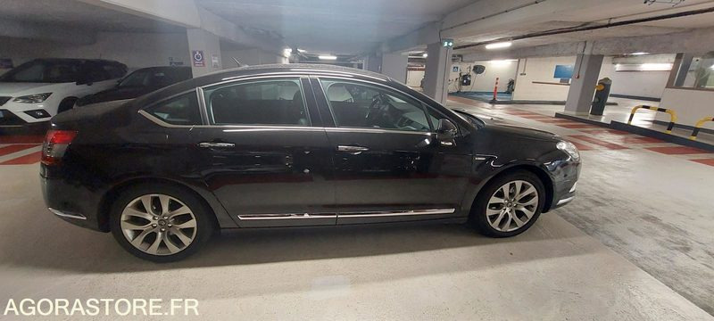 Citroën C5 2.0 Bleuhdi - 2016 - 191232kms - מכונית: תמונה 5 Citroën C5 2.0 Bleuhdi - 2016 - 191232kms - מכונית: תמונה 5