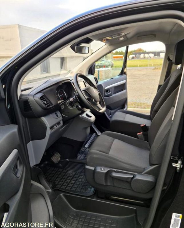 Citroën Jumpy cabine approfondie fixe - 78000KM - 2020 - כלי רכב מסחרי עם לוח: תמונה 3 Citroën Jumpy cabine approfondie fixe - 78000KM - 2020 - כלי רכב מסחרי עם לוח: תמונה 3