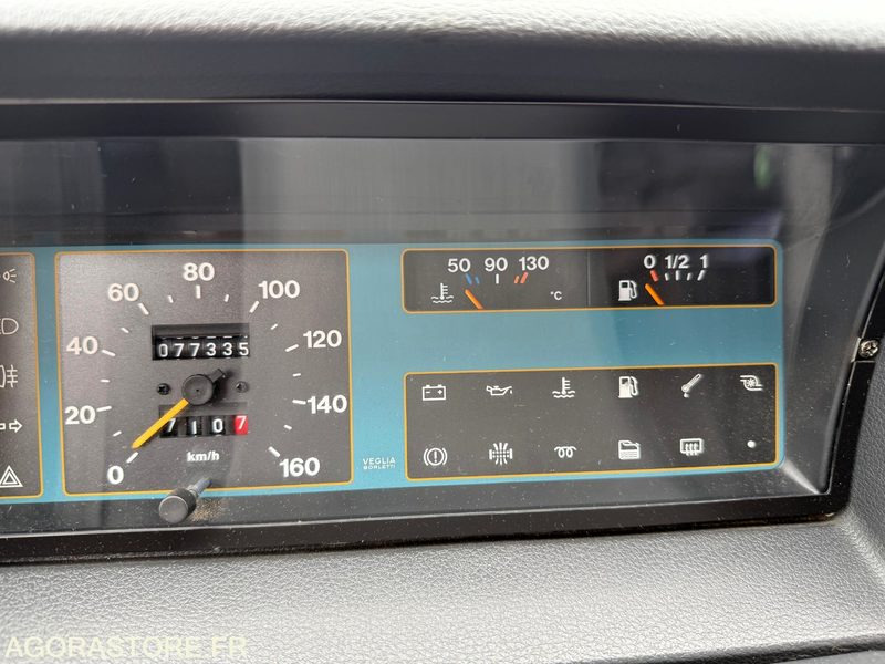 Citroën c25 turbo - 77331km - ETAT QUASI NEUF - כלי רכב מסחרי: תמונה 5 Citroën c25 turbo - 77331km - ETAT QUASI NEUF - כלי רכב מסחרי: תמונה 5