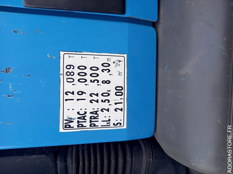 Combiné Hydrocureur - Aspirateur sur camion 19T - משאית ואקום: תמונה 2 Combiné Hydrocureur - Aspirateur sur camion 19T - משאית ואקום: תמונה 2