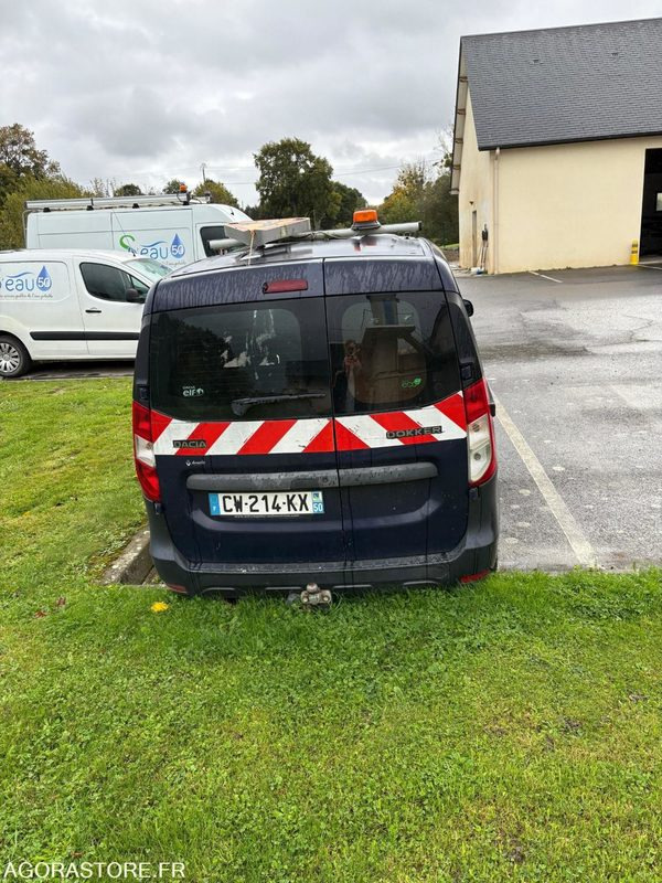 DACIA DOKKER - כלי רכב מסחרי קטן: תמונה 4 DACIA DOKKER - כלי רכב מסחרי קטן: תמונה 4