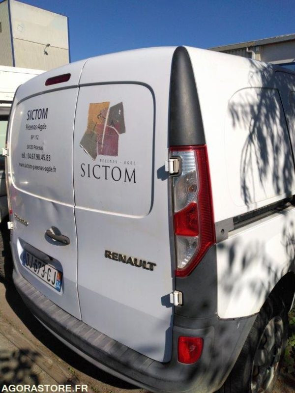 DJ-673-CJ RENAULT KANGOO 201522 kms 2014 - כלי רכב מסחרי קטן: תמונה 4 DJ-673-CJ RENAULT KANGOO 201522 kms 2014 - כלי רכב מסחרי קטן: תמונה 4