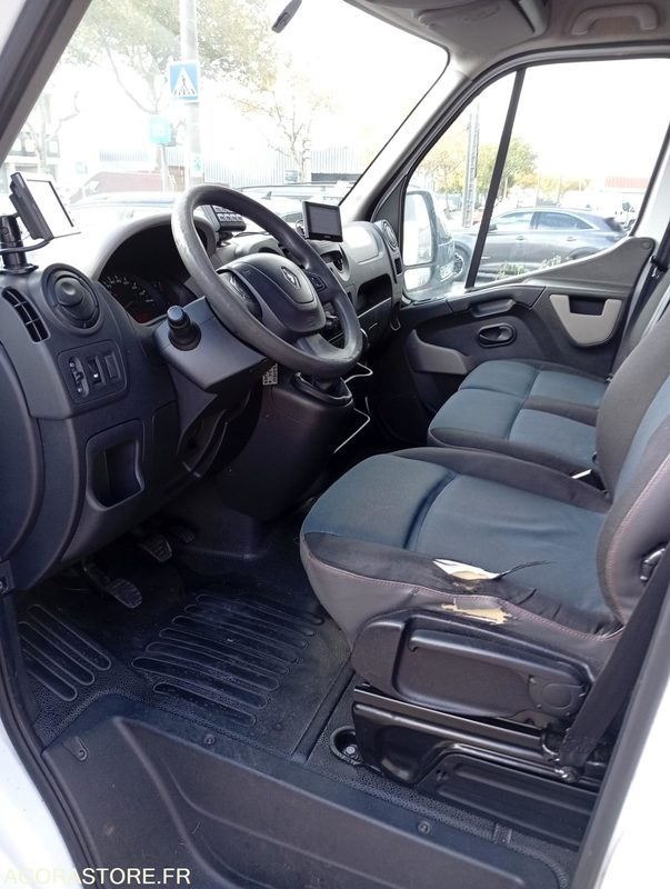 DT-542-NF - Roulant - Renault Master - VASP - 462 946 Kms - אמבולנס: תמונה 5 DT-542-NF - Roulant - Renault Master - VASP - 462 946 Kms - אמבולנס: תמונה 5