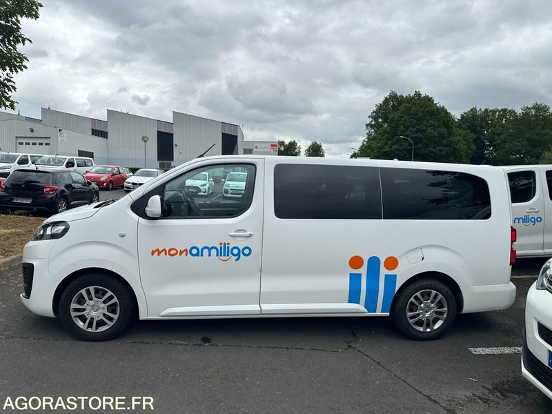 EM-859-ZF - Roulant - VP - 9 Places - Jumpy SPACE TOURER - 227 726 Kms - מיניבוס, כלי רכב מסחרי לנוסעים: תמונה 2 EM-859-ZF - Roulant - VP - 9 Places - Jumpy SPACE TOURER - 227 726 Kms - מיניבוס, כלי רכב מסחרי לנוסעים: תמונה 2
