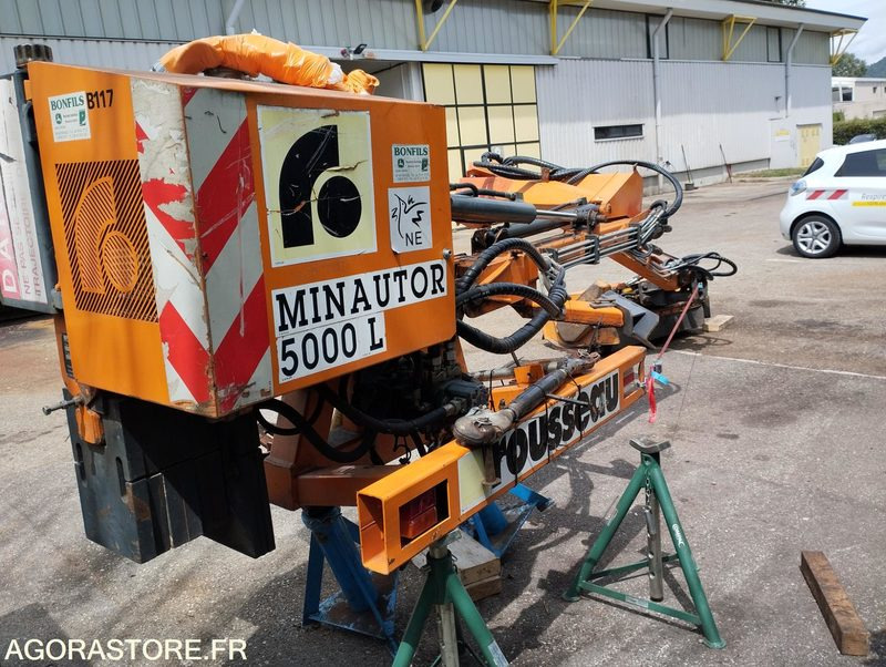 EPAREUSE ROUSSEAU MINAUTOR 5000L n°M5LBK04A03 - מכסחת זרוע: תמונה 5 EPAREUSE ROUSSEAU MINAUTOR 5000L n°M5LBK04A03 - מכסחת זרוע: תמונה 5
