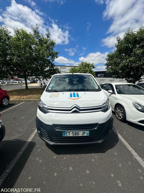 ET-580-JP - Roulant - Citroën JUMPY SPACE TOURER - VP - 241 541 Kms - מיניבוס, כלי רכב מסחרי לנוסעים: תמונה 4 ET-580-JP - Roulant - Citroën JUMPY SPACE TOURER - VP - 241 541 Kms - מיניבוס, כלי רכב מסחרי לנוסעים: תמונה 4