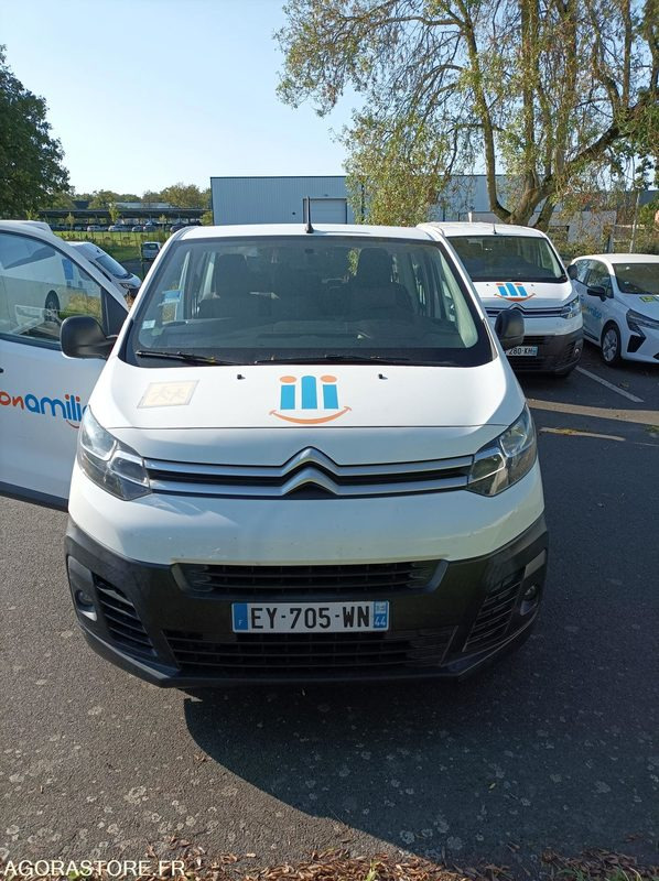 EY-705-WN - Roulant - CITROEN JUMPY SPACE TOURER - VP - 9 PLACES - 242 243 Kms - מיניבוס, כלי רכב מסחרי לנוסעים: תמונה 3 EY-705-WN - Roulant - CITROEN JUMPY SPACE TOURER - VP - 9 PLACES - 242 243 Kms - מיניבוס, כלי רכב מסחרי לנוסעים: תמונה 3