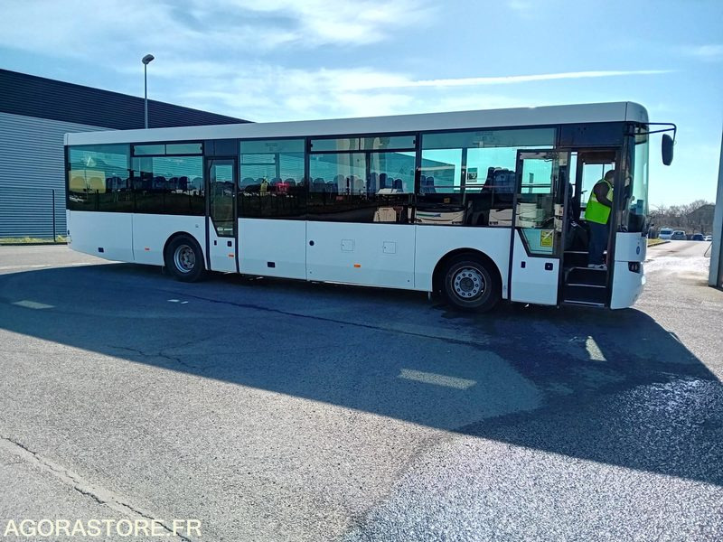 FAST SCOLER 4 - CZ 609 AR - E5 - 2013 - 145000 KM - - אוטובוס בית ספר: תמונה 4 FAST SCOLER 4 - CZ 609 AR - E5 - 2013 - 145000 KM - - אוטובוס בית ספר: תמונה 4