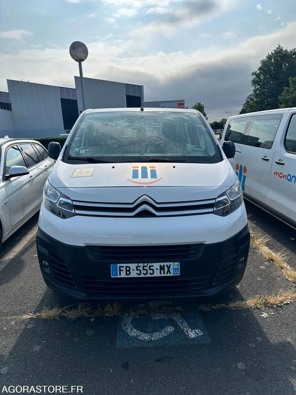 FB-555-MX - Non Roulant - Citroën JUMPY SPACE TOURER - VP - 229 423 Kms - מיניבוס, כלי רכב מסחרי לנוסעים: תמונה 3 FB-555-MX - Non Roulant - Citroën JUMPY SPACE TOURER - VP - 229 423 Kms - מיניבוס, כלי רכב מסחרי לנוסעים: תמונה 3