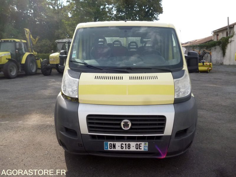FIAT DUCATO 2.3 JTD 120 BBDC - כלי רכב מסחרי עם לוח: תמונה 1 FIAT DUCATO 2.3 JTD 120 BBDC - כלי רכב מסחרי עם לוח: תמונה 1
