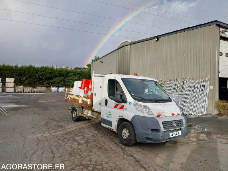 FIAT DUCATO 3.5 ML 2.2 MJT BENNE AA-754-LK 170 000 kms 2009 - כלי רכב מסחרי מזהיר: תמונה 1 FIAT DUCATO 3.5 ML 2.2 MJT BENNE AA-754-LK 170 000 kms 2009 - כלי רכב מסחרי מזהיר: תמונה 1