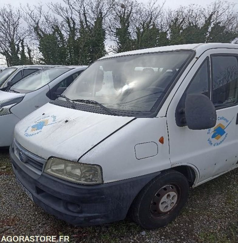 FIAT DUCATO COMBI - CES_005 - מיניבוס, כלי רכב מסחרי לנוסעים: תמונה 1 FIAT DUCATO COMBI - CES_005 - מיניבוס, כלי רכב מסחרי לנוסעים: תמונה 1