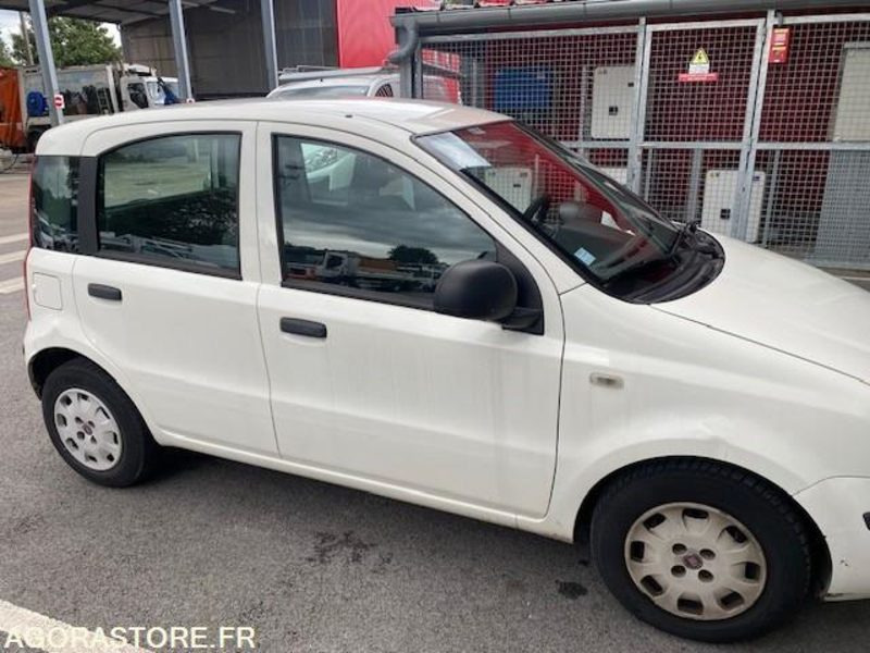 FIAT PANDA ESSENCE (PAR 1427) - מכונית: תמונה 1 FIAT PANDA ESSENCE (PAR 1427) - מכונית: תמונה 1