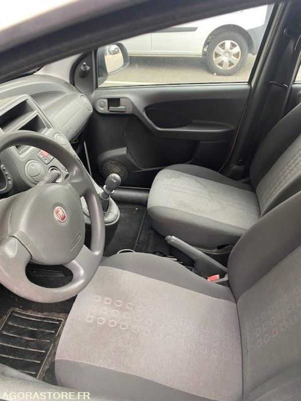 FIAT PANDA ESSENCE (PAR 1427) - מכונית: תמונה 5 FIAT PANDA ESSENCE (PAR 1427) - מכונית: תמונה 5