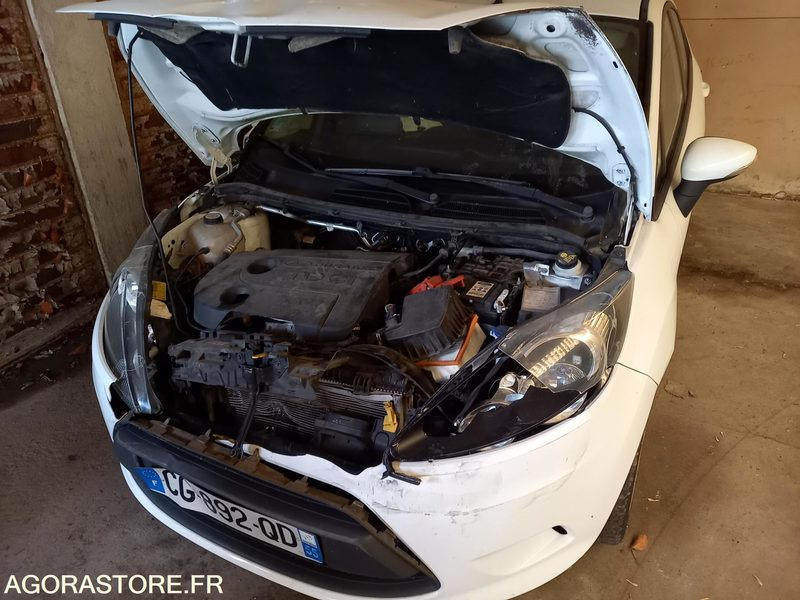 FORD FIESTA TDCI 70 FAP TREND ACCIDENTEE - מכונית: תמונה 2 FORD FIESTA TDCI 70 FAP TREND ACCIDENTEE - מכונית: תמונה 2