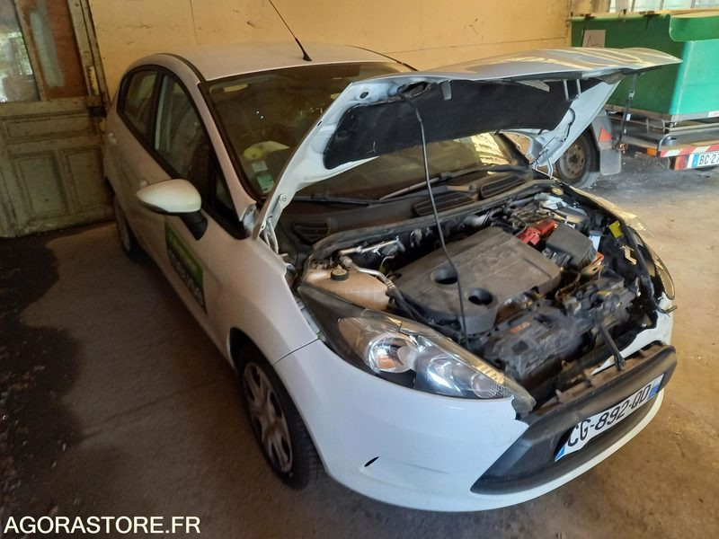 FORD FIESTA TDCI 70 FAP TREND ACCIDENTEE - מכונית: תמונה 1 FORD FIESTA TDCI 70 FAP TREND ACCIDENTEE - מכונית: תמונה 1