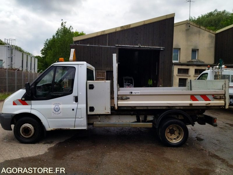 FORD TRANSIT BENNE SIMPLE CABINE DE 2006 - כלי רכב מסחרי מזהיר: תמונה 4 FORD TRANSIT BENNE SIMPLE CABINE DE 2006 - כלי רכב מסחרי מזהיר: תמונה 4