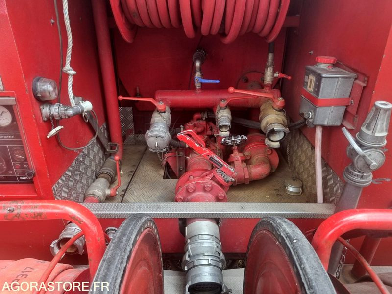 FOURGON INCENDIE - IVECO - 50187 kms - 1987 - משאית אש: תמונה 5 FOURGON INCENDIE - IVECO - 50187 kms - 1987 - משאית אש: תמונה 5
