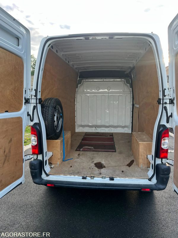 FOURGON - RENAULT - MASTER - 2005 - - כלי רכב מסחרי עם לוח: תמונה 3 FOURGON - RENAULT - MASTER - 2005 - - כלי רכב מסחרי עם לוח: תמונה 3
