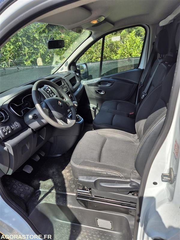 FX-912-DH - Roulant - RENAULT TRAFIC - VASP - 350 066 Kms - כלי רכב מסחרי עם לוח: תמונה 5 FX-912-DH - Roulant - RENAULT TRAFIC - VASP - 350 066 Kms - כלי רכב מסחרי עם לוח: תמונה 5