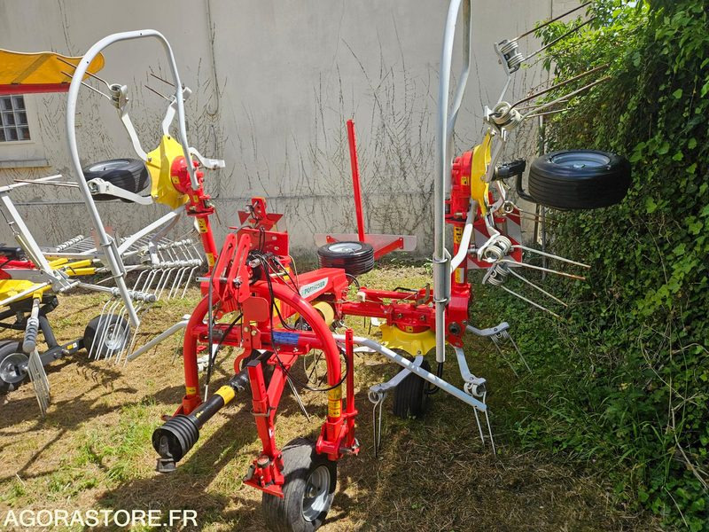 Faneuse Pottinger Hit4.47 année 2017 - מכונה חקלאית: תמונה 2 Faneuse Pottinger Hit4.47 année 2017 - מכונה חקלאית: תמונה 2