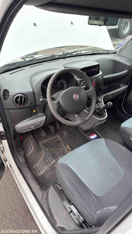 Fiat - Doblo cargo - 2008 - 173572KMS - 458BBV67 - כלי רכב מסחרי קטן: תמונה 5 Fiat - Doblo cargo - 2008 - 173572KMS - 458BBV67 - כלי רכב מסחרי קטן: תמונה 5