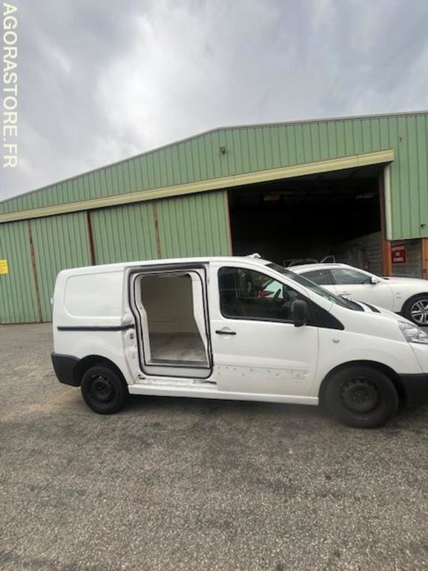 Fiat Scudo Frigo - 2016 - 97 749km - NON ROULANT - כלי רכב מסחרי עם לוח: תמונה 2 Fiat Scudo Frigo - 2016 - 97 749km - NON ROULANT - כלי רכב מסחרי עם לוח: תמונה 2